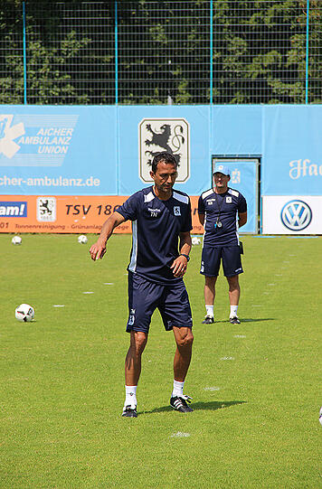 Am Samstag startete der TSV 1860 München ganz offiziell in die neue Saison. Klicken Sie sich durch die Bilder des Traningsauftakts mit dem neuen Trainer Kosta Runjaic.
