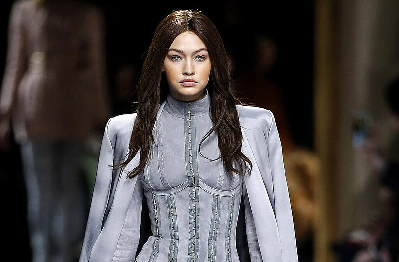 Gigi Hadid bei der Herbst/Winter-Show 2016 von Balmain