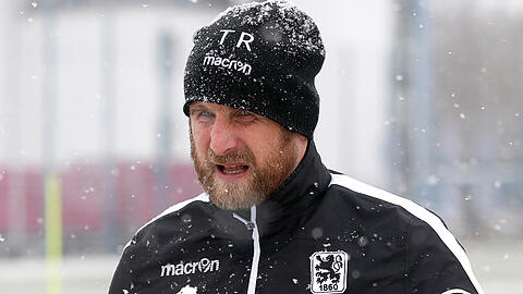 Muss gegen Uerdingen personalmäßig umdisponieren: Löwen-Trainer Daniel Bierofka.