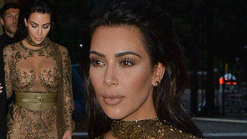 Kim Kardashian hat bei dem Vogue 100 Gala Dinner in London wenig der Phantasie überlassen. Mehr Bilder des glamourösen Abends zum Durchklicken.
