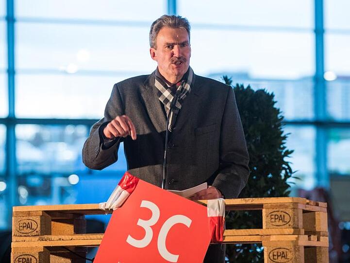 Der Geschäftsführer der Nürnberg Messe GmbH, Peter Ottmann, spricht in Nürnberg (Bayern. Foto: Daniel Karmann/Archiv