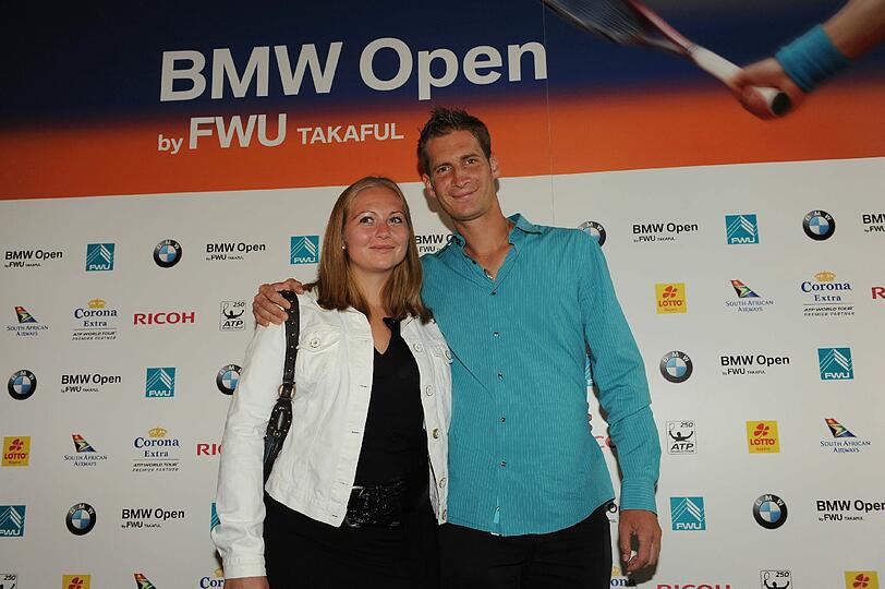Promi-Aufgalopp bei der BMW Open Players Night. Die Bilder vom Event in München.