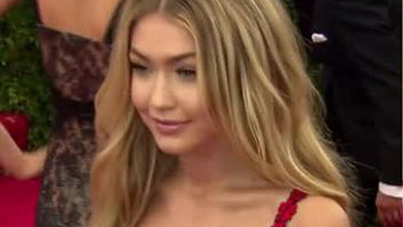 Model Gigi Hadid ist der Star in Calvin Harris' neuem Musikvideo Model Gigi Hadid ist der Star in Calvin Harris' neuem Musikvideo