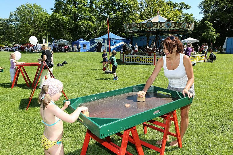 Die Stadtteilwochen sind gestartet. Noch bis zum 20. Juni erleben die Besucher im Hirschgarten und im Viertel die Aktionen - wie hier in der Bildergalerie.