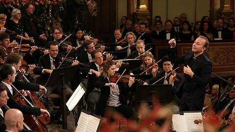 Die Wiener Philharmoniker unter Yannick N&eacute;zet-S&eacute;guin anl&auml;sslich des Neujahrskonzertes 2026 im Goldenen Saal des Musikvereins in Wien.