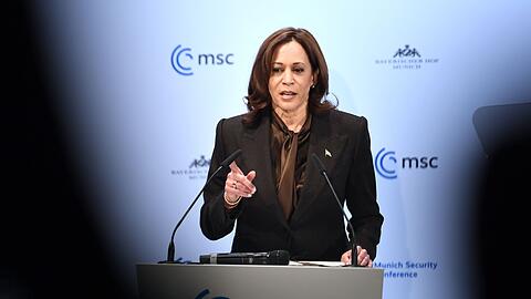 Kamala D. Harris, US-Vizepräsidentin, spricht.