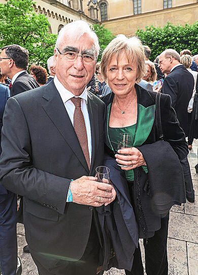 Dr. Theo Waigel mit Ehefrau Dr. Irene Epple