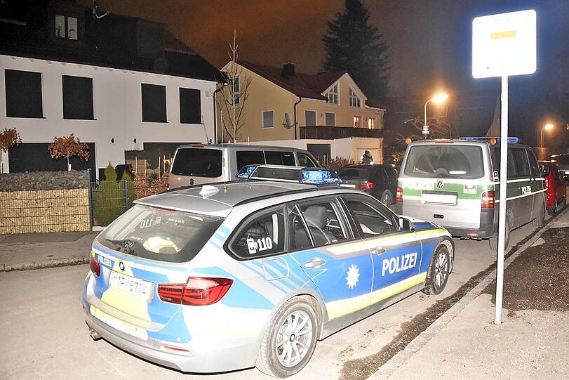 Die Polizei sichert den Tatort