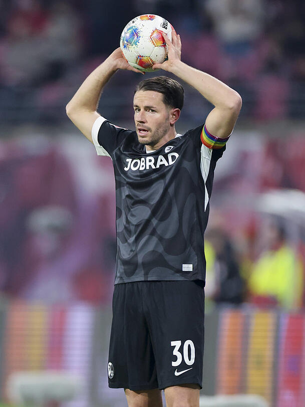 Christian Günter spielt seit 2006 für den FCB-Samstagsgegner Freiburg. Christian Günter spielt seit 2006 für den FCB-Samstagsgegner Freiburg.