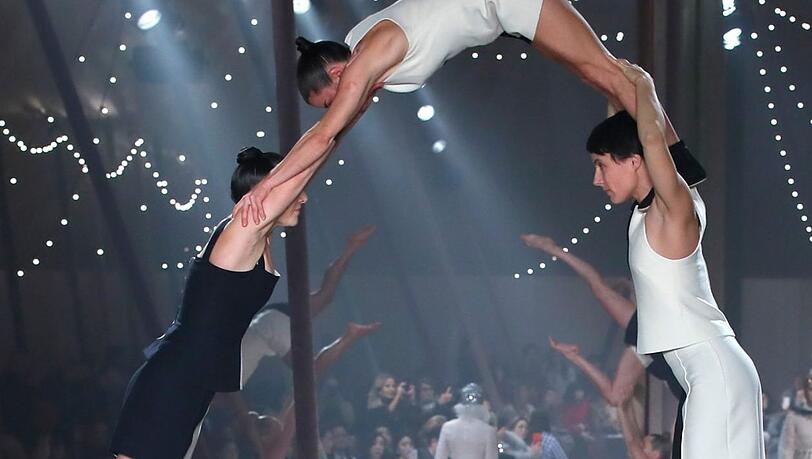 Was für ein Mode-Zirkus: Manege frei für die Show von Dior. Was für ein Mode-Zirkus: Manege frei für die Show von Dior.