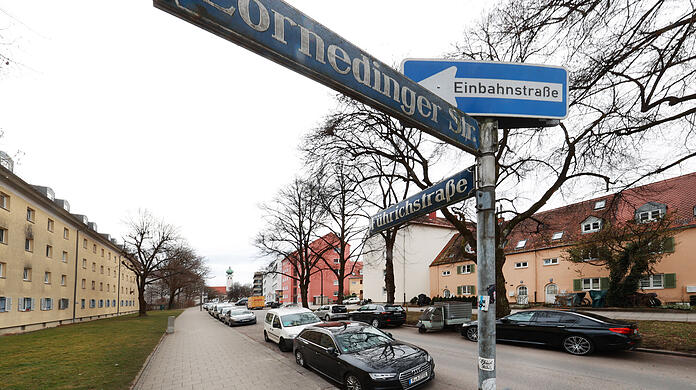 Mitten in einer AfD-Hochburg: Rund um die Zornedinger Straße in Ramersdorf haben die meisten Bewohner für die AfD gestimmt. Ganz in der Nähe ist eine der letzten SPD-Hochburgen.