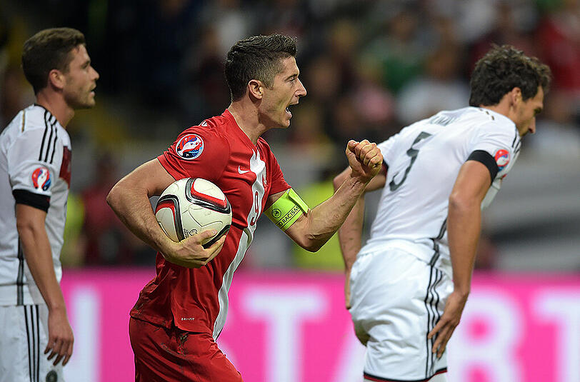 FCB-Stürmer Robert Lewandowski trifft in der EM-Gruppenphase mit der polnischen Nationalmannschaft auf die DFB-Auswahl.