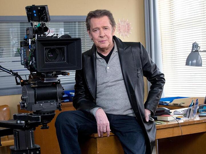 Der Schauspieler Jan Fedder 2015 bei Dreharbeiten zur ARD-Serie "Großstadtrevier". Er ist im Dezember 2019 im Alter von 64 Jahren gestroben.
