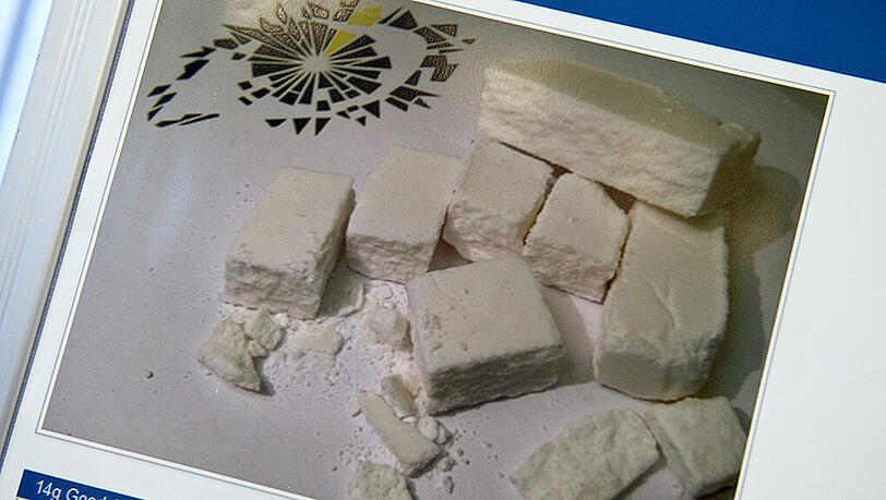 Auf dem Darknet-Portal "Silk Road 2.0" konnten User im Amazon-Prinzip alle möglichen Drogen online bestellen und sich schicken lassen. Auf dem Darknet-Portal "Silk Road 2.0" konnten User im Amazon-Prinzip alle möglichen Drogen online bestellen und sich schicken lassen.