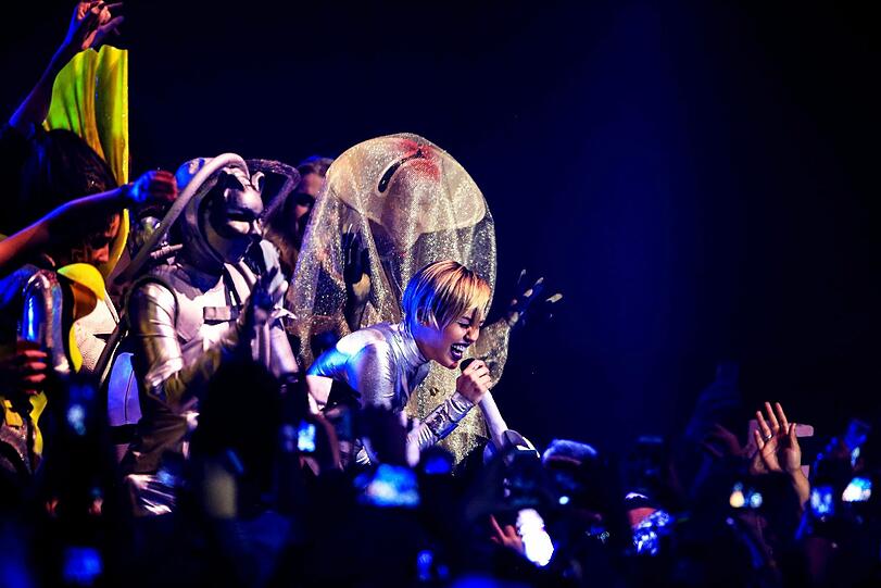 Miley Cyrus bei den MTV Europe Music Awards 2013