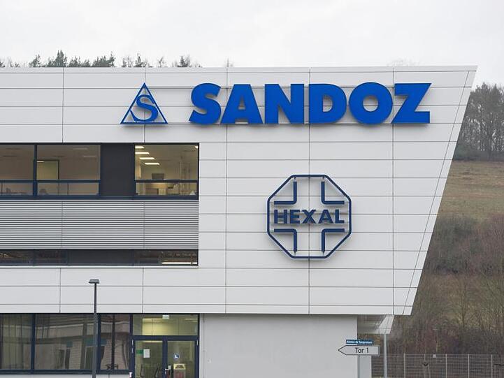 Das Produktionsgebäude des Pharmaunternehmens Sandoz Aeropharm GmbH in Thüringen. Die Strafverfolger hatten Sandoz vorgeworfen, jahrelang ein Komplott mit Wettbewerbern auf dem US-Generikamarkt betrieben zu haben.