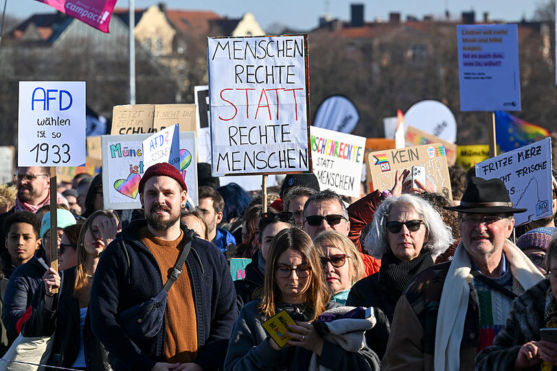 250.000 Menschen kamen laut Polizei zur Demonstration.