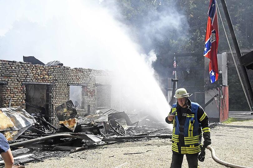 Durch den Brand im Freizeitpark bei Augsburg entstand ein Schaden in Millionenhöhe.