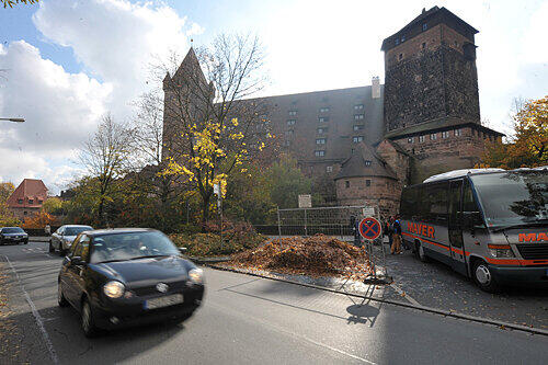 Bald eine neue Staufalle? Auch der Vestnertorgraben, auf dem die Autos bisher zweispurig unterwegs sind, ist von der Regelung betroffen.