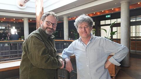 Stefan Betz (l.) und Richard Oehmann schreiben in diesem Jahr wieder das Singspiel. Eine Heldenreise soll es werden. Wer der oder die Heldin ist, bleibt noch ein Geheimnis.