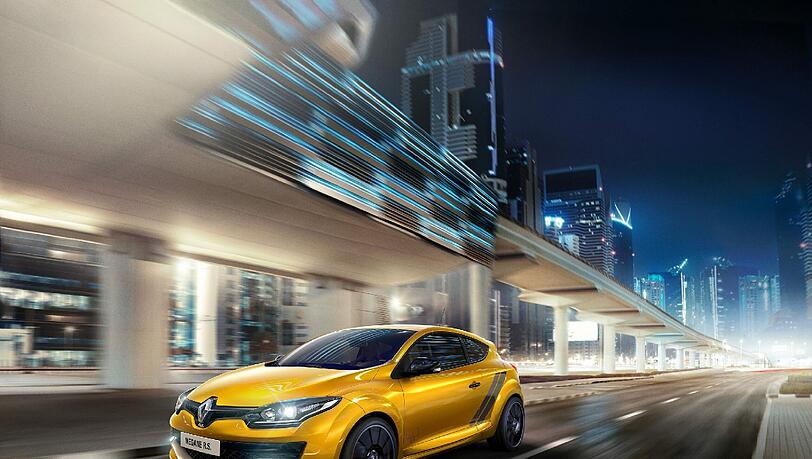 Upgrade für das sportliche Topmodell: Ein paar PS mehr und eine Titan-Auspuffanlage machen aus dem Renault Mégane R.S. den Mégane R.S. Trophy. Upgrade für das sportliche Topmodell: Ein paar PS mehr und eine Titan-Auspuffanlage machen aus dem Renault Mégane R.S. den Mégane R.S. Trophy.