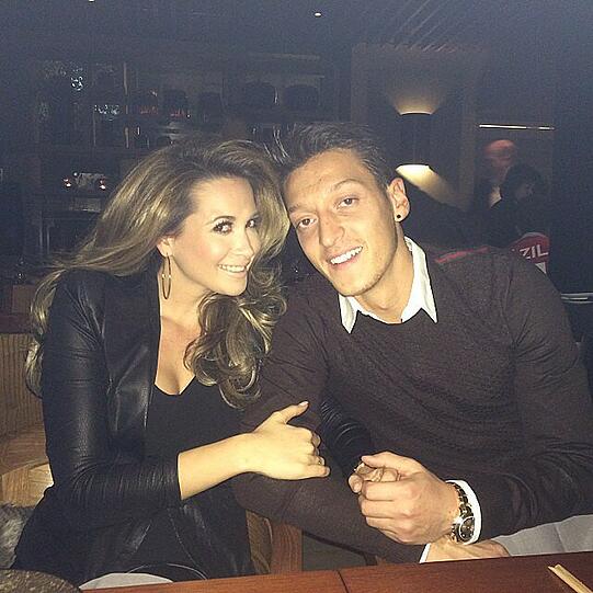 Verliebt: Mandy Capristo und Mesut Özil