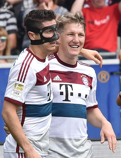 Die Bilder von Schweinsteigers sensationellen Zeit beim FC Bayern.