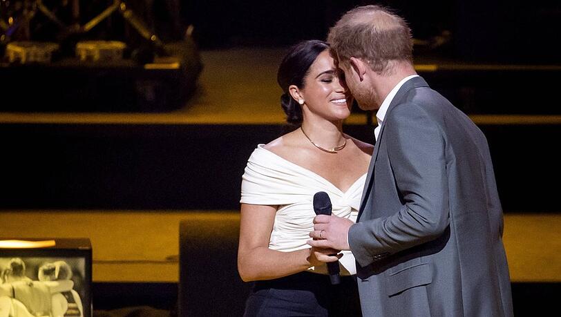 Prinz Harry und Herzogin Meghan bei der Eröffnungszeremonie der Invictus Games in Den Haag.