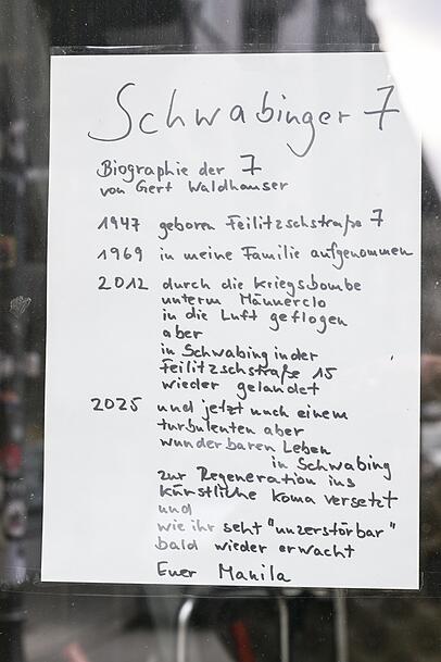 Dieser Aushang sorgt für Spekulationen in Schwabing. Dieser Aushang sorgt für Spekulationen in Schwabing.