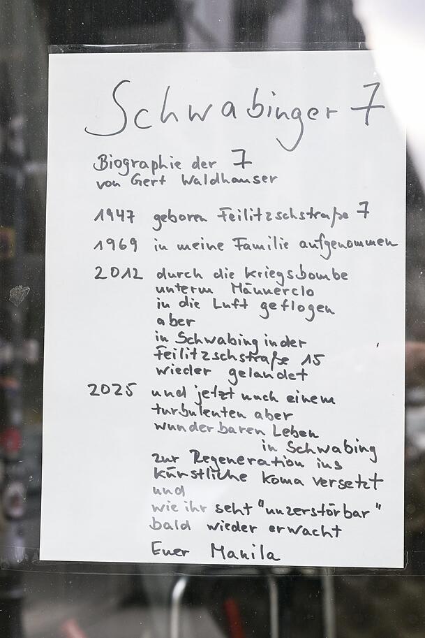 Dieser Aushang sorgte für Spekulationen in Schwabing. Dieser Aushang sorgte für Spekulationen in Schwabing.