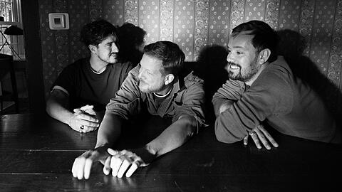 Mumfords & Sons besteht jetzt aus Marcus Mumford, Ted Dwane und Ben Lovett.