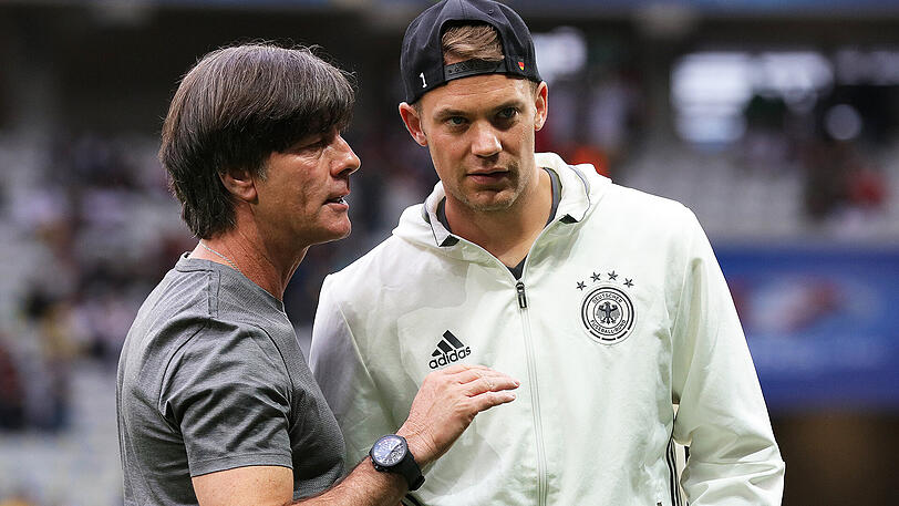 Noch immer ist nicht klar, ob Joachim Löw während der WM auf Manuel Neuer zählen kann.