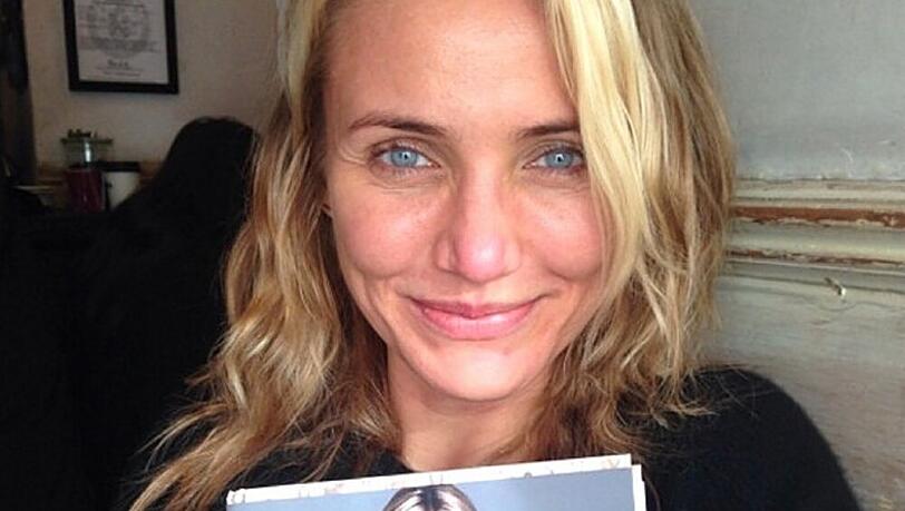Ungeschminkt und stolz: Cameron Diaz zeigt ihr Wellness-Buch Ungeschminkt und stolz: Cameron Diaz zeigt ihr Wellness-Buch