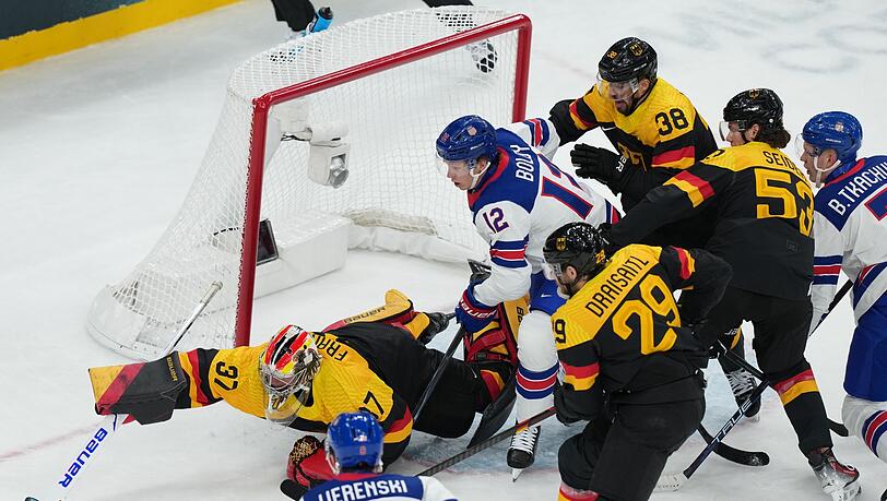 Grubauer-Vertreter Maximilian Franzreb konnte die Niederlage auch nicht verhindern