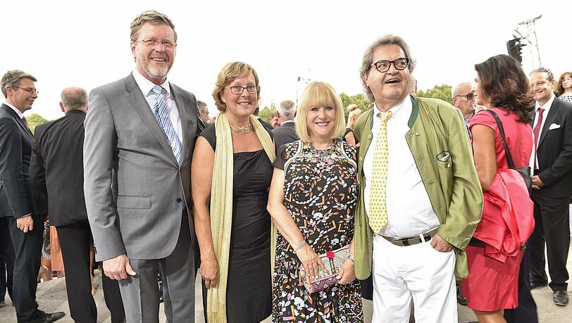 Minister Marcel Huber und Frau, Patricia Riekel und Helmut Markwort Minister Marcel Huber und Frau, Patricia Riekel und Helmut Markwort