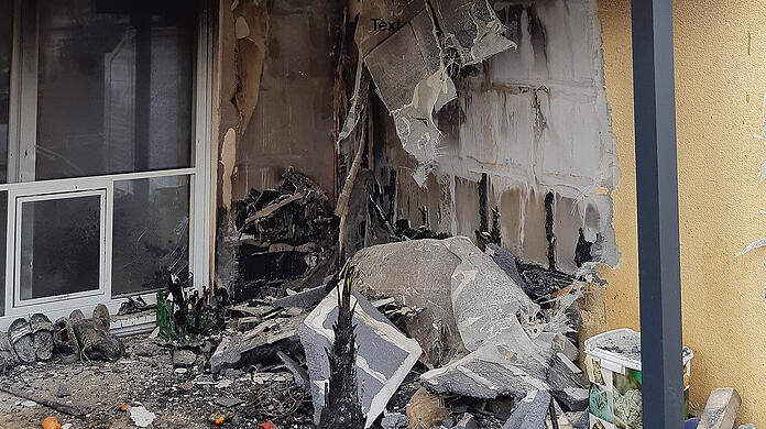 Bei einem Terrassenbrand in Riem entstand ein hoher Sachschaden.