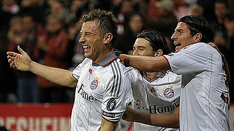 Torjubel nach dem 1:0 von Ivica Olic
