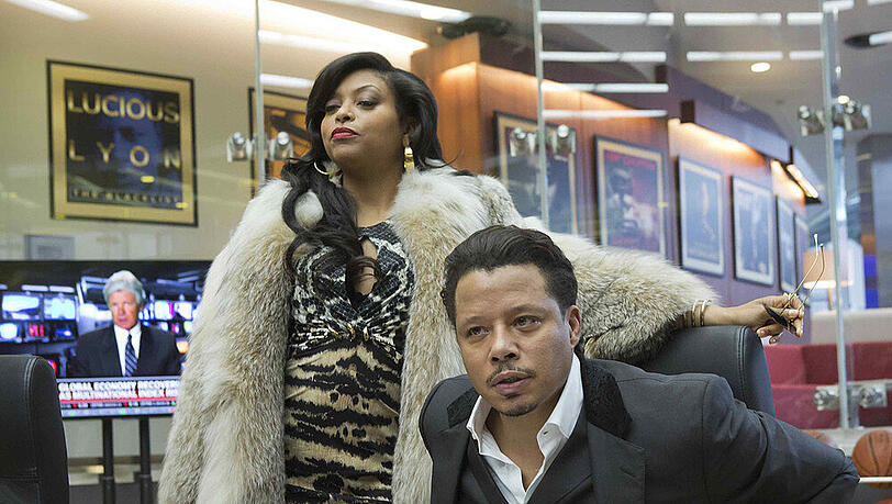 Familienoberhaupt Lucious Lyon (Terrence Howard) gründete mit seiner Frau Cookie (Taraji P. Henson) das Plattenlabel Empire Entertainment Familienoberhaupt Lucious Lyon (Terrence Howard) gründete mit seiner Frau Cookie (Taraji P. Henson) das Plattenlabel Empire Entertainment