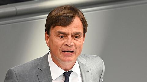 Weist Kritik aus der Union an der geplanten Russlandreise mehrerer AfD-Politiker zurück: AfD-Spitzenpolitiker Bernd Baumann.