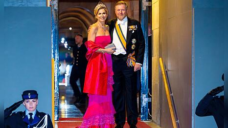 K&ouml;nigin M&aacute;xima war am Donnerstag der modische Star des Diplomaten-Dinners.