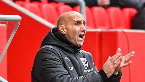 Ingolstadt-Trainer André Schubert an der Seitenlinie.