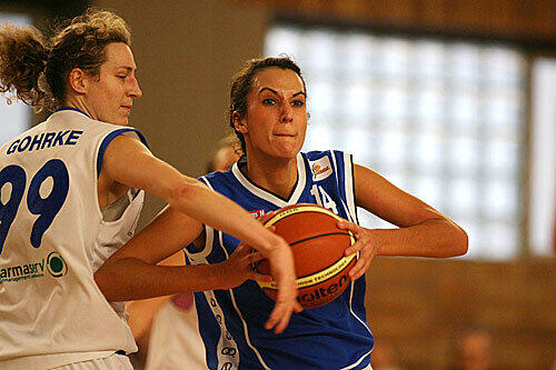 Hat mit den Korbjägerinnen von München Basket eine Achterbahnsaison hinter sich: Marijana Kovacic.
