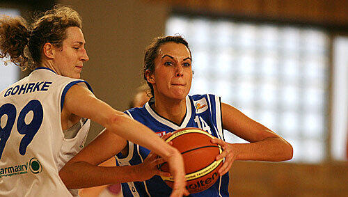 Hat mit den Korbjägerinnen von München Basket eine Achterbahnsaison hinter sich: Marijana Kovacic. Hat mit den Korbjägerinnen von München Basket eine Achterbahnsaison hinter sich: Marijana Kovacic.