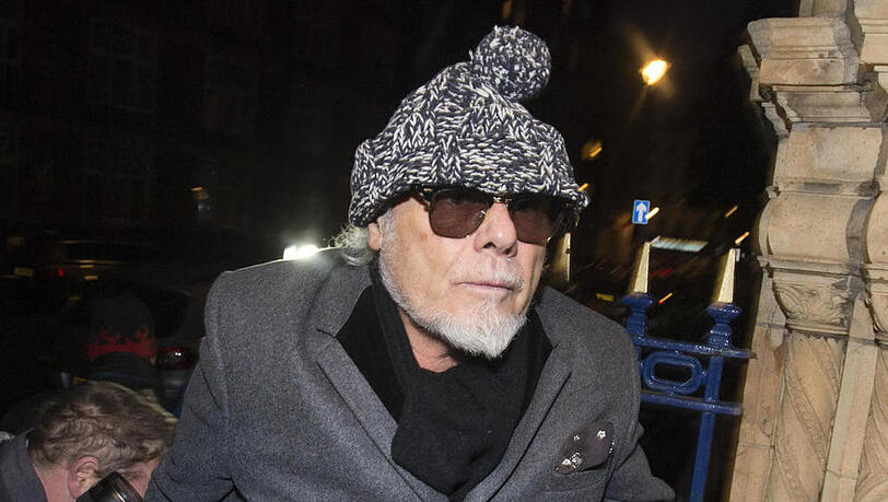 Des sexuellen Missbrauchs schuldig gesprochen: Gary Glitter Des sexuellen Missbrauchs schuldig gesprochen: Gary Glitter