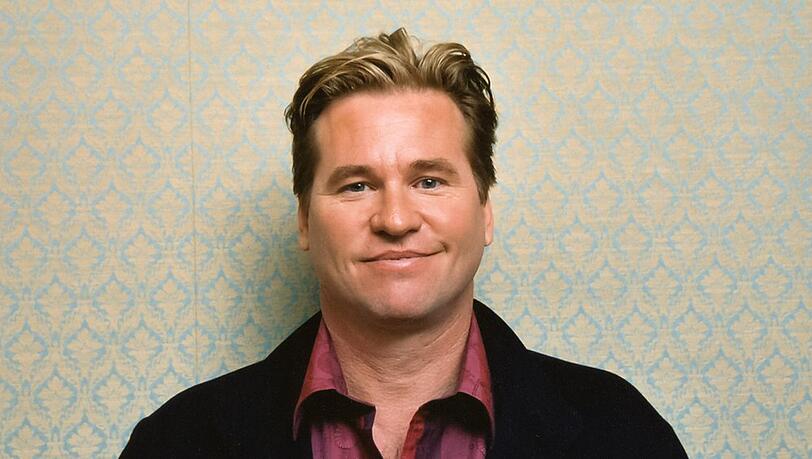 Val Kilmer starb am 1. April 2025 an einer Lungenentzündung. Val Kilmer starb am 1. April 2025 an einer Lungenentzündung.