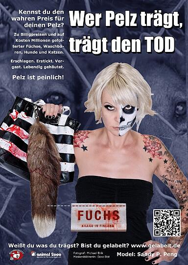 Der Slogan: "Wer Pelz trägt, trägt den Tod."