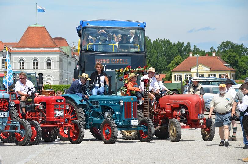Am Samstag ist es wieder soweit: Zum zweiten Mal findet das große Oldtimer-Traktoren-Treffen statt. Die Oldies gehen auf Rundfahrt durch den Münchner Westen.