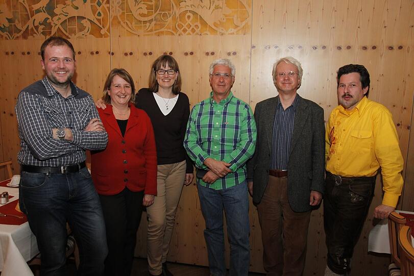 Der neue Vorstand der Feldmochinger (v. l.): Andreas Kreiter, Manuela Strach, Annette Riepl, Johann Weindl, Joachim Walser, Stefan Forchhammer.