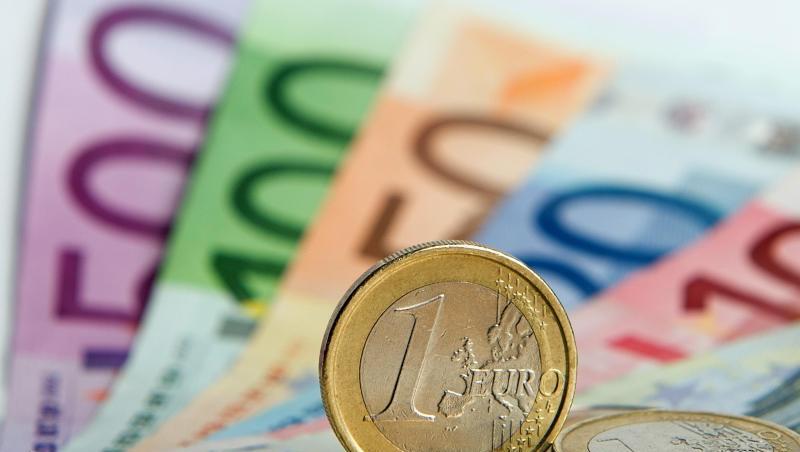 Immer mehr Arbeitnehmer zahlen in Deutschland den für Top-Verdiener gedachten Spitzensteuersatz. Immer mehr Arbeitnehmer zahlen in Deutschland den für Top-Verdiener gedachten Spitzensteuersatz.