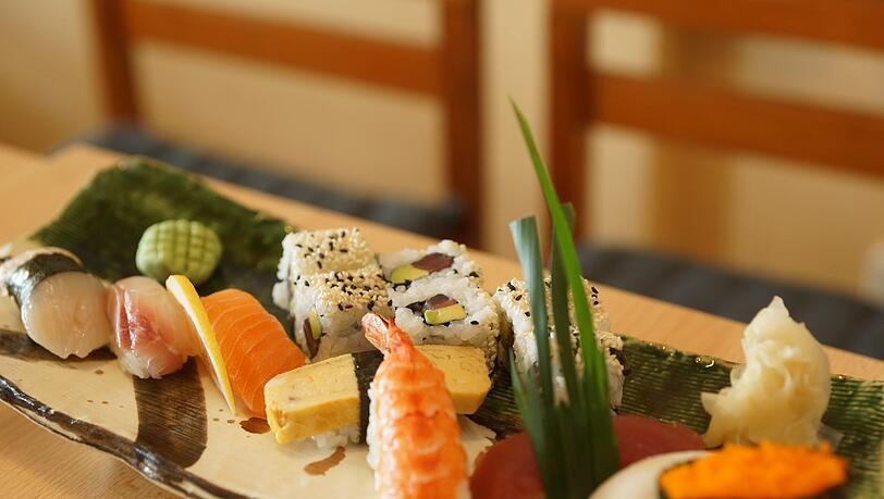 Die Sushi-Auswahl ist groß im Haguruma. Foto: Daniel von Loeper Die Sushi-Auswahl ist groß im Haguruma. Foto: Daniel von Loeper